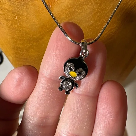 Cute Black Penguin Crystal Pendant Necklace - Women Jewelry - Picture 1 of 3